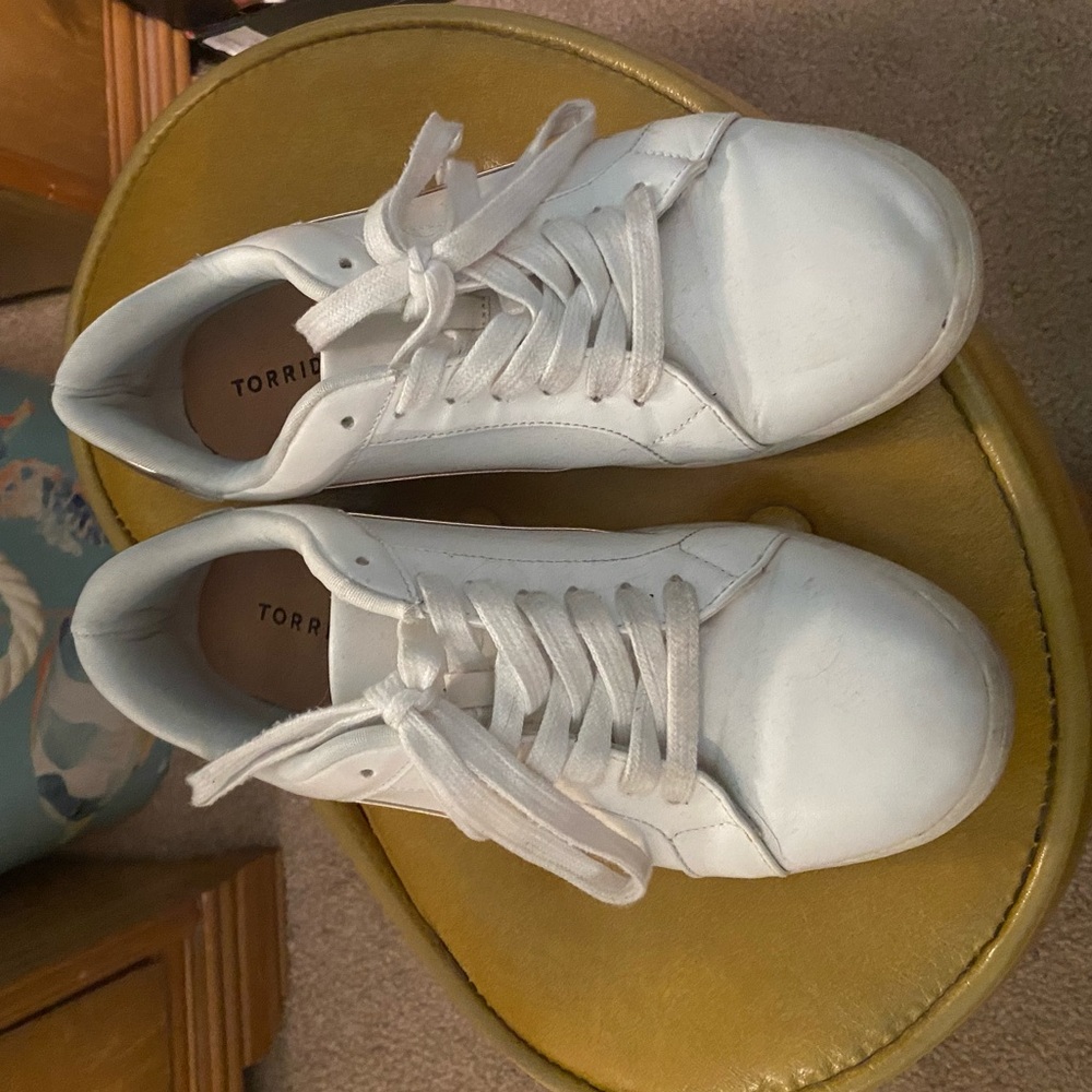 Torrid white sneakers with metallic accents